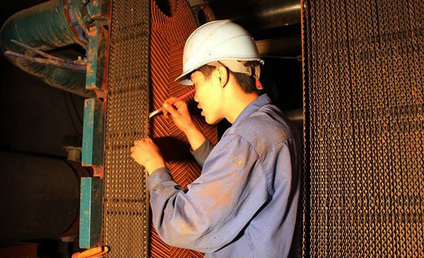 板式換熱器出現外漏、串液故障的維修方法